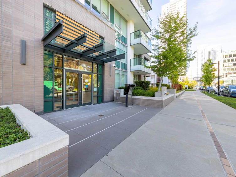 2404-6463 Silver Avenue, Burnaby, BC, V5H 0K4 - 14