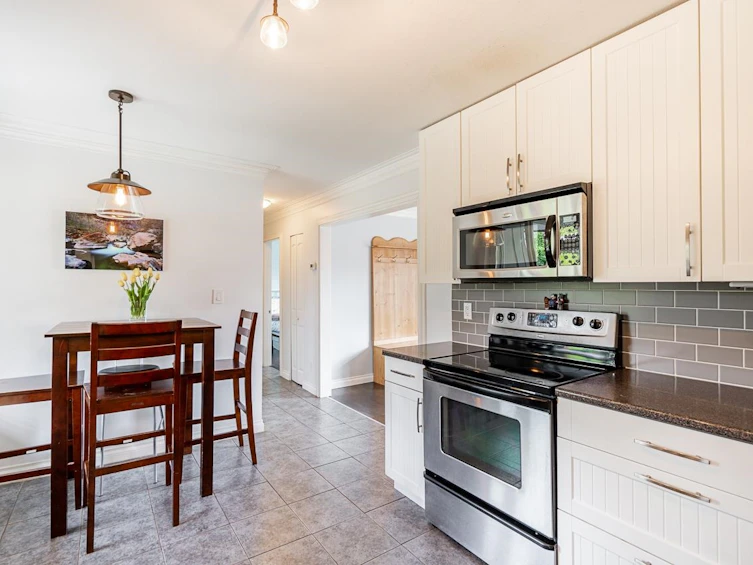 31925 Hillcrest Avenue, Mission, BC, V2V 1K8 - 9