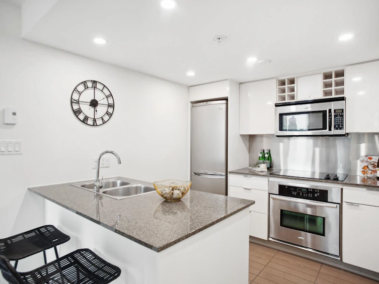 603-233 Robson Street, Vancouver, BC, V6B 0E8 - 7