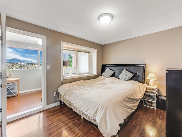 3807 Regent Street, Burnaby, BC, V5C 4G7 - 17