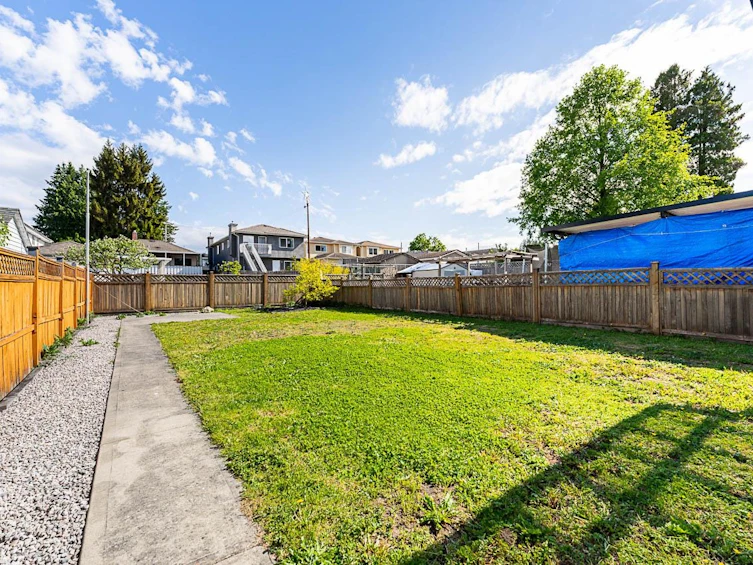 7954 Edmonds Street, Burnaby, BC, V3N 1C2 - 29