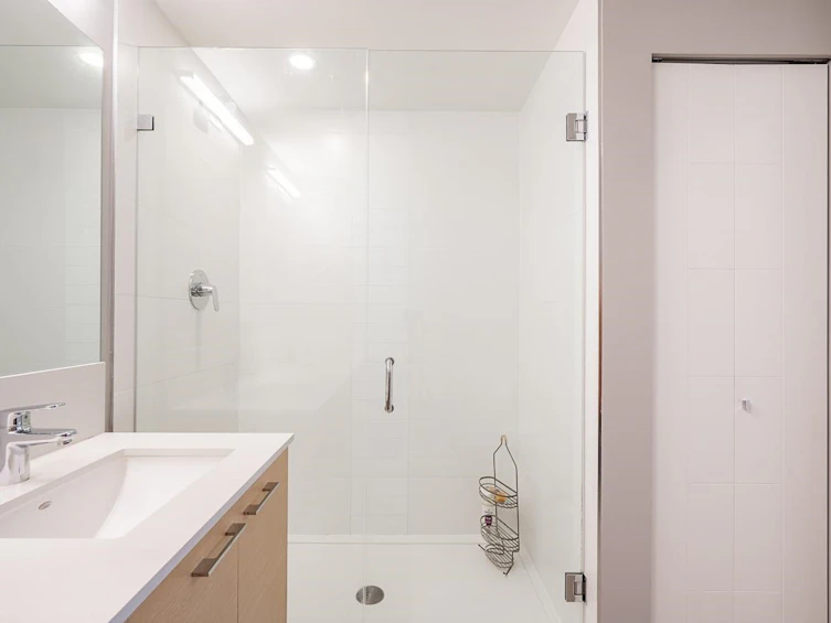 421-13963 105 Boulevard, Surrey, BC, V3T 0M9 - 21