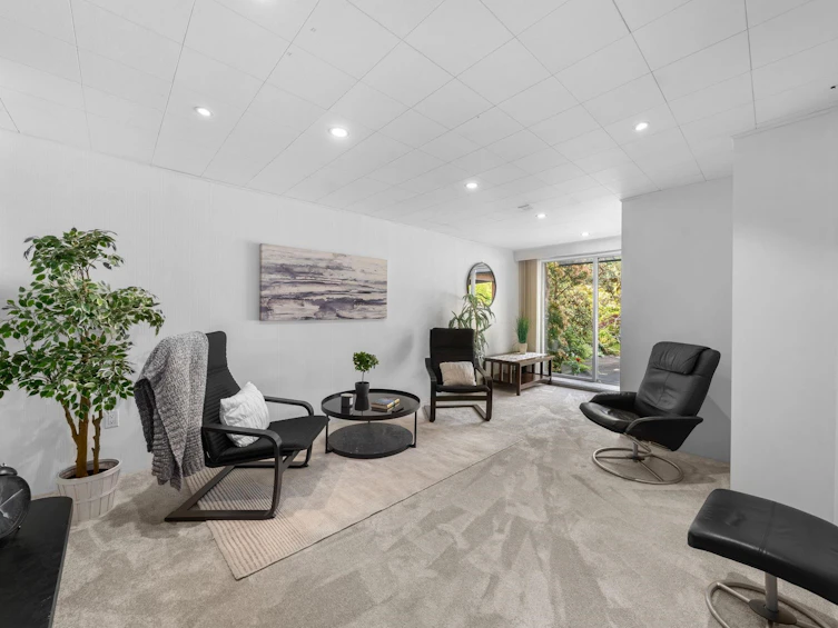 1493 Paisley Road, North Vancouver, BC, V7R 1C4 - 25