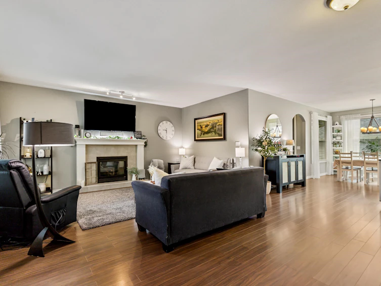 10008 240 Street, Maple Ridge, BC, V2W 1Z9 - 6