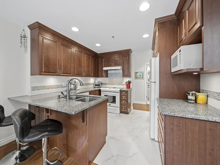 31-1370 Riverwood Gate, Port Coquitlam, BC, V3B 7V7 - 11