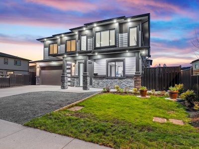 32699 Egglestone Avenue - 3