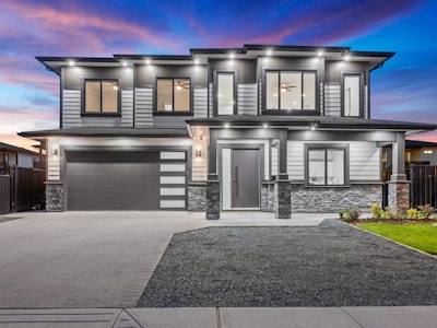 32699 Egglestone Avenue - 2
