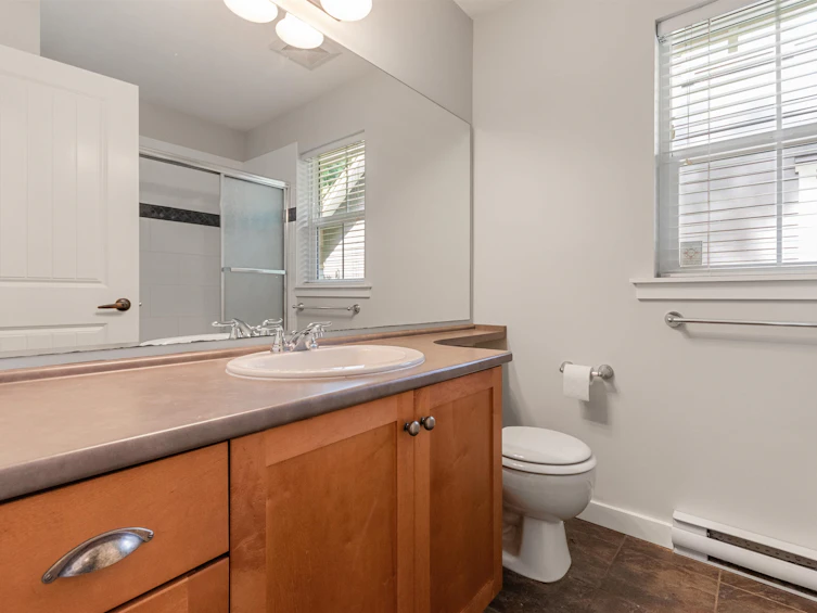 1734 Robins Roost, Cultus Lake, BC, V2R 0E1 - 23