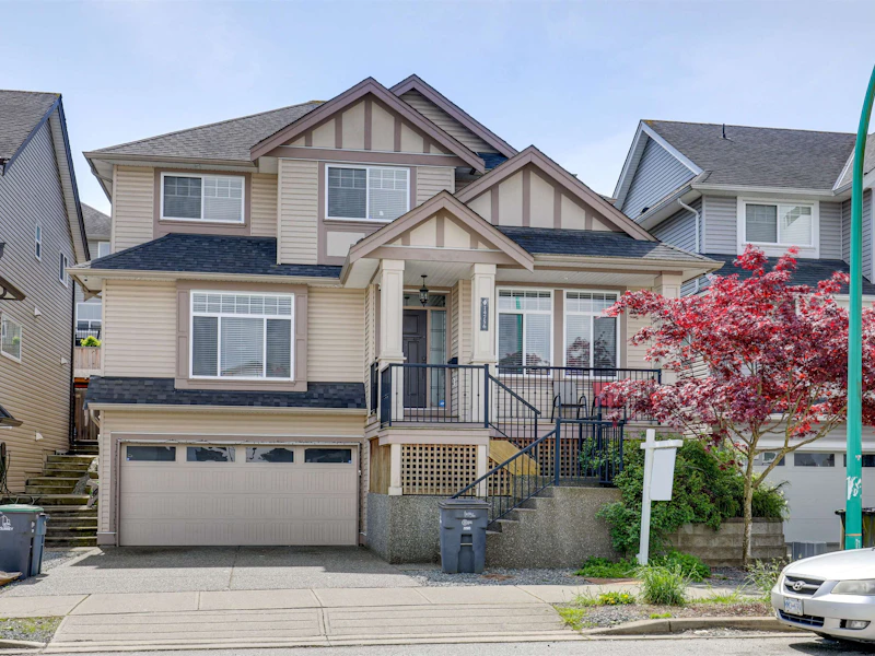 14756 62nd Avenue, Surrey BC V3S 2L1