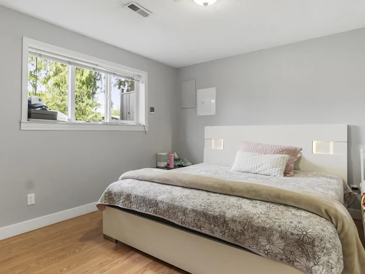 22738 124 Avenue, Maple Ridge, BC, V2X 4K1 - 21