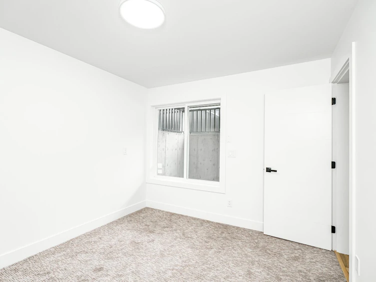 32729 Marshall Road, Abbotsford, BC, V2S 1J6 - 35