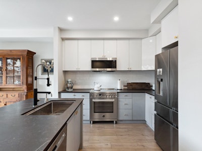 150-1460 Southview Street - 3