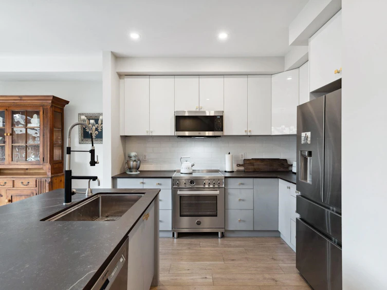 150-1460 Southview Street, Coquitlam, BC, V3E 0G6 - 3