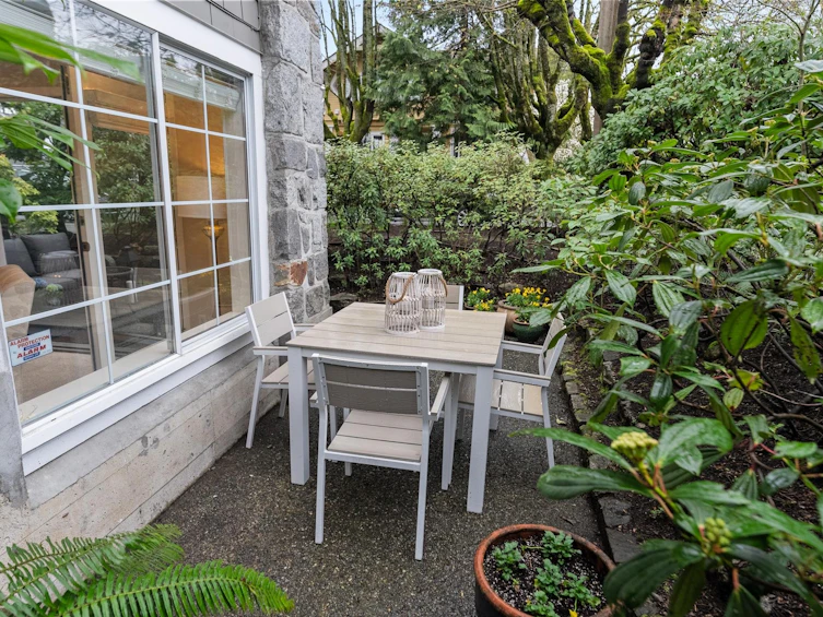 1816 Collingwood Street, Vancouver, BC, V6R 3K5 - 29
