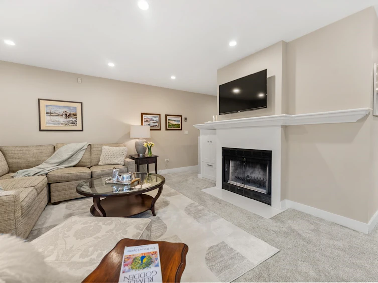 1816 Collingwood Street, Vancouver, BC, V6R 3K5 - 3