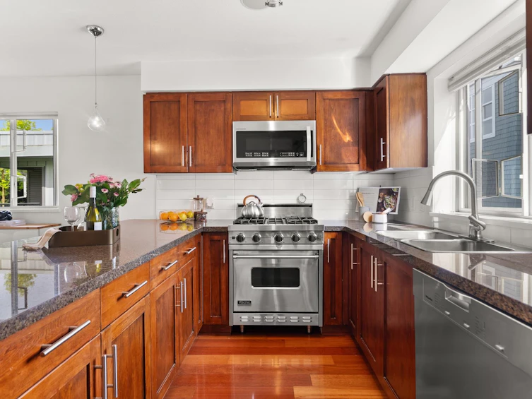 213-672 W 6th Avenue, Vancouver, BC, V5Z 1A3 - 11