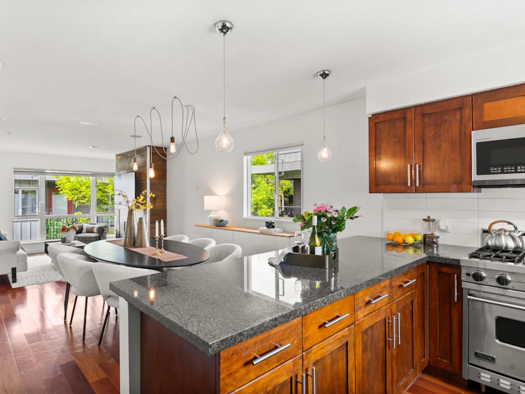 213-672 W 6th Avenue, Vancouver, BC, V5Z 1A3 - 10