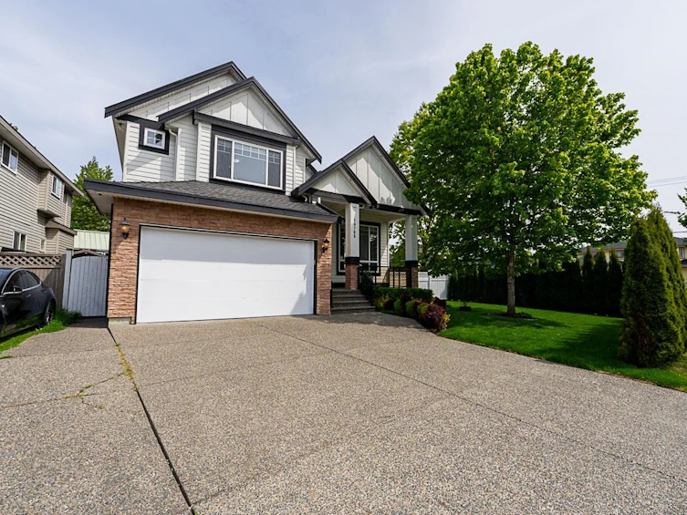 16785 58b Avenue, Surrey, BC, V3S 2K3