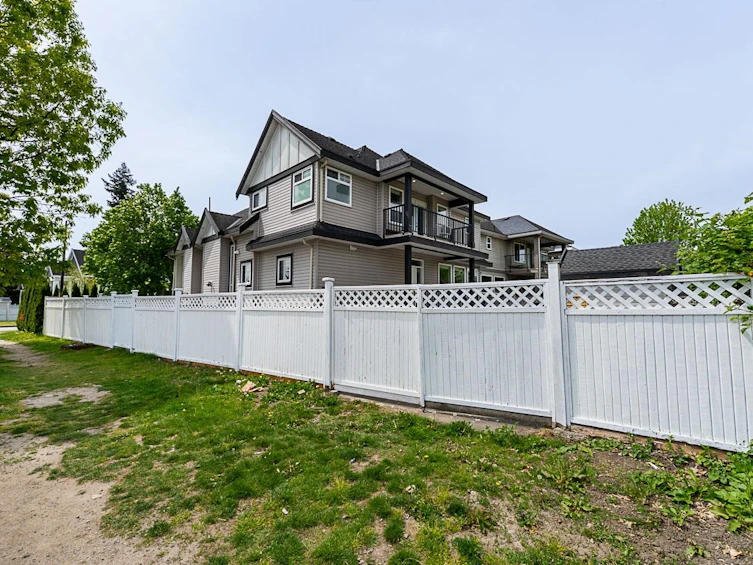 16785 58b Avenue, Surrey, BC, V3S 2K3 - 35