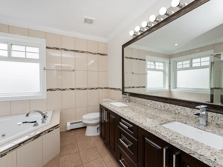 16785 58b Avenue, Surrey, BC, V3S 2K3 - 19