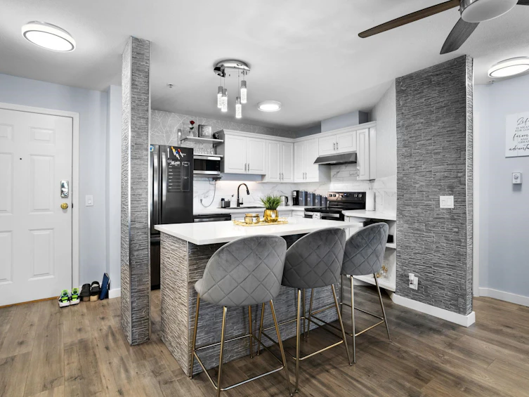 213-33728 King Road, Abbotsford, BC, V2S 8J4 - 12