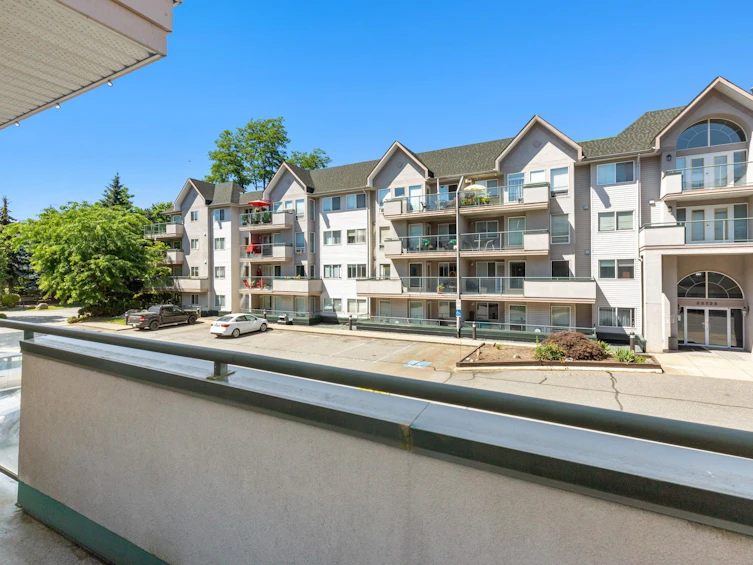 213-33728 King Road, Abbotsford, BC, V2S 8J4 - 32