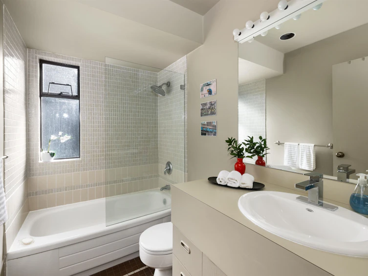225 Mountain Drive, West Vancouver, BC, V0N 2E0 - 31