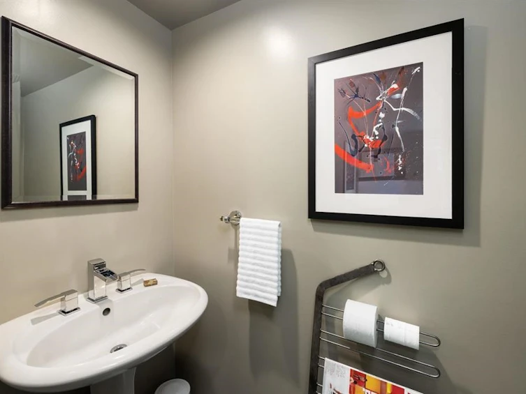 225 Mountain Drive, West Vancouver, BC, V0N 2E0 - 25