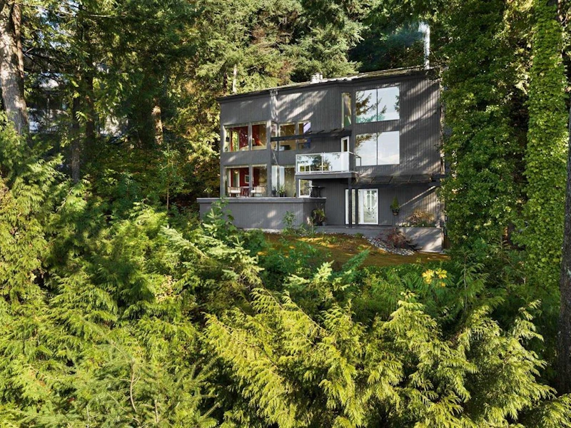 225 Mountain Drive, West Vancouver BC V0N 2E0