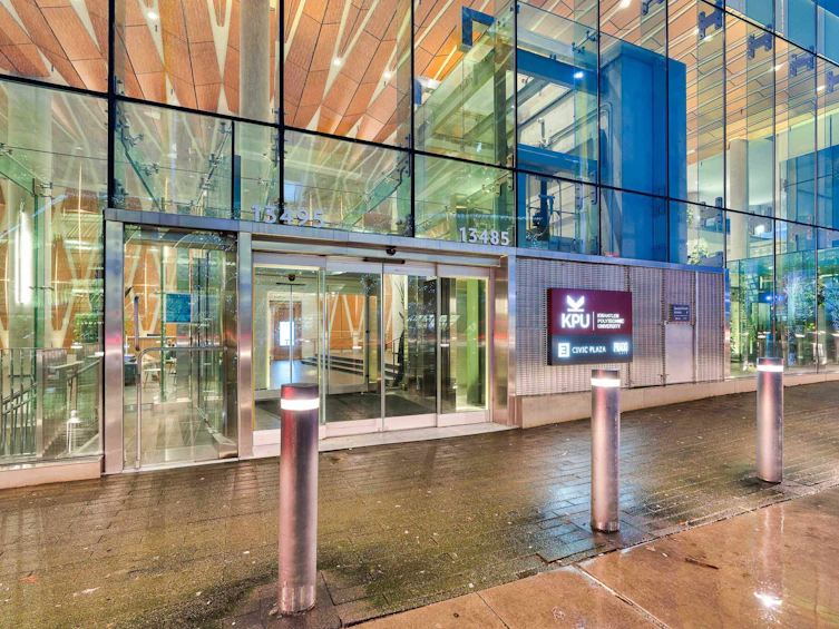 2706-13495 Central Avenue, Surrey, BC, V3T 0K2 - 3