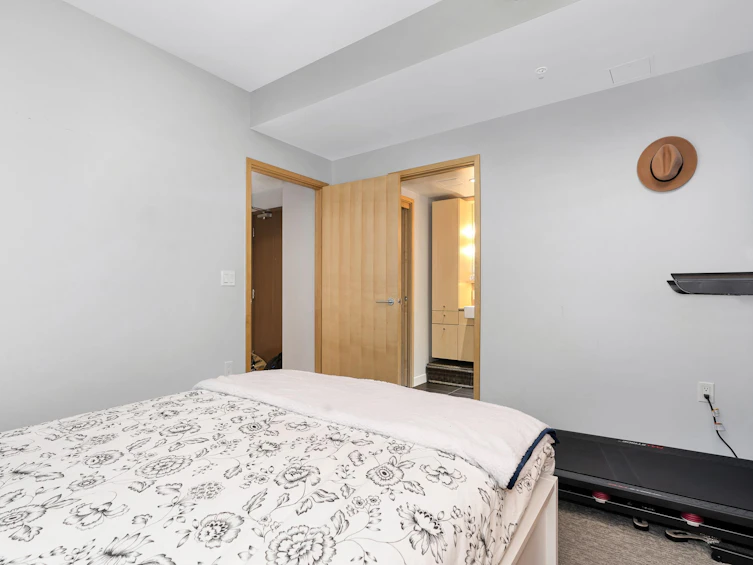 2706-13495 Central Avenue, Surrey, BC, V3T 0K2 - 20