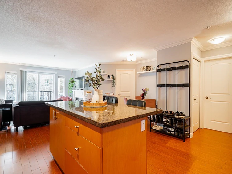312-8717 160 Street, Surrey, BC, V4N 5X7 - 5