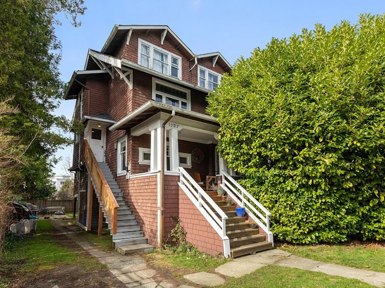 1727 Macdonald Street, Vancouver, BC, V6K 3X7 - 5