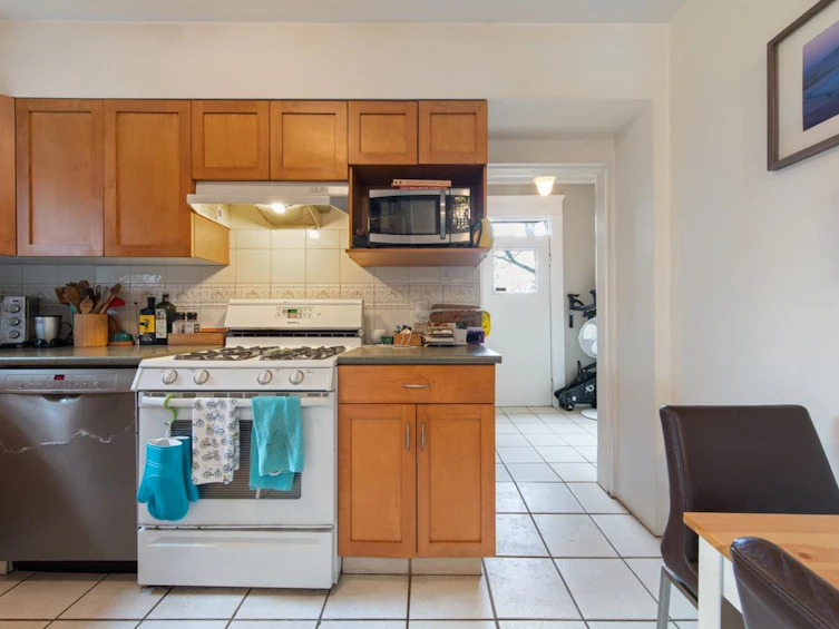 1727 Macdonald Street, Vancouver, BC, V6K 3X7 - 13