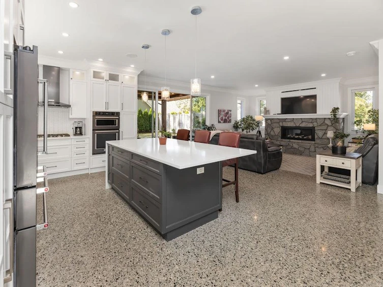 1414 Stardust Place, Gibsons, BC, V0N 1V5 - 4