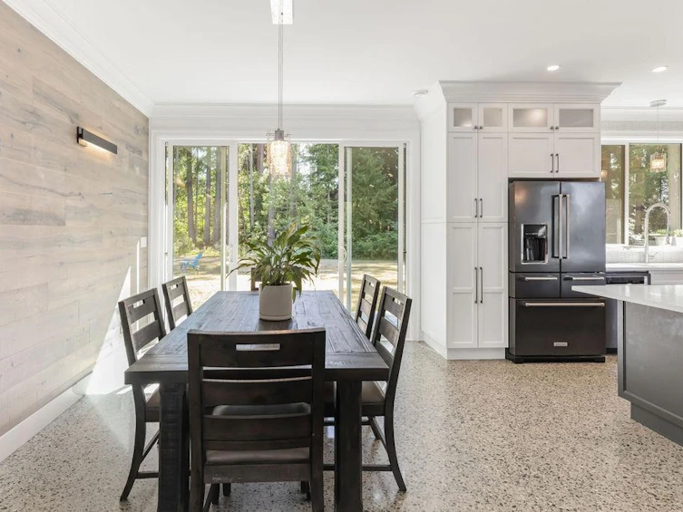 1414 Stardust Place, Gibsons, BC, V0N 1V5 - 3