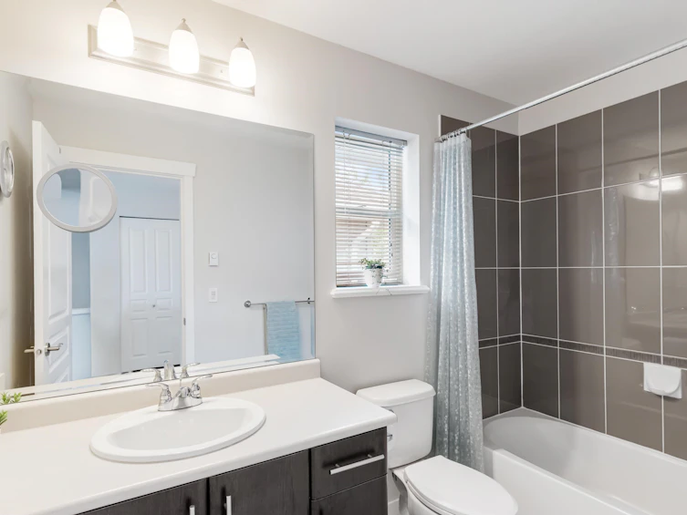8184 211b Street, Langley, BC, V2Y 0B6 - 27