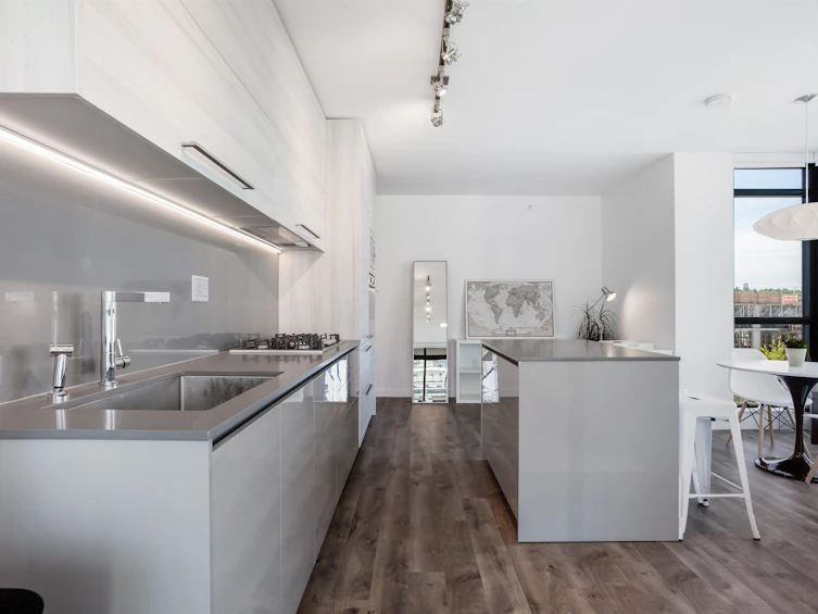 501-4488 Juneau Street, Burnaby, BC, V5C 0M4 - 7
