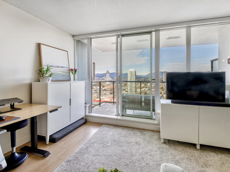 2910-13696 100 Avenue, Surrey, BC, V3T 0L5 - 8