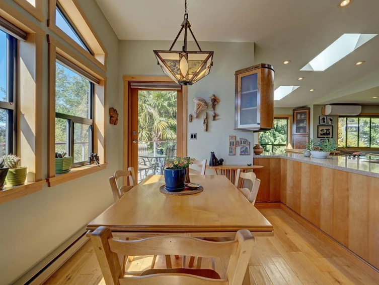 6507 Jasper Road, Sechelt, BC, V7Z 0S9 - 14