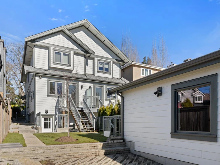 2976 W 42nd Avenue, Vancouver, BC, V6N 3G9 - 31