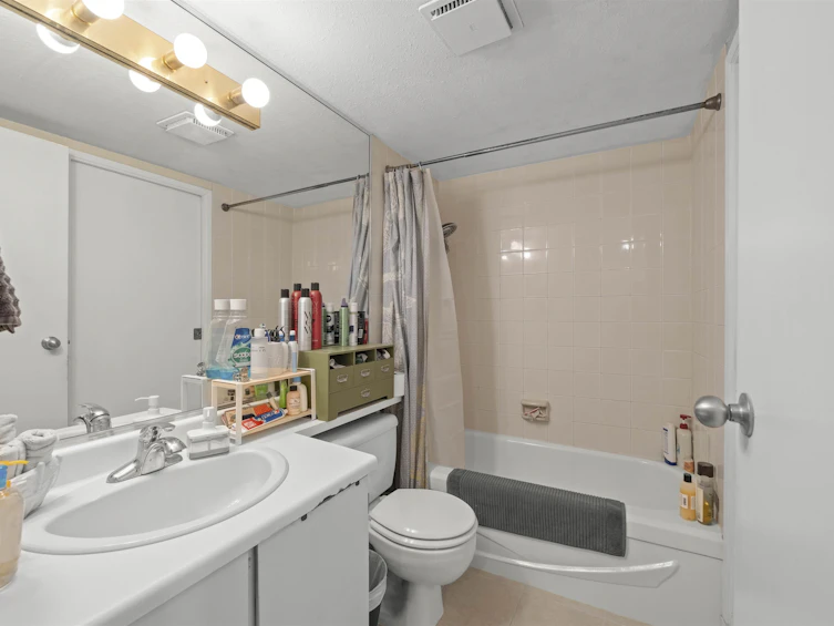 313-8460 Ackroyd Road, Richmond, BC, V6X 3E9 - 13