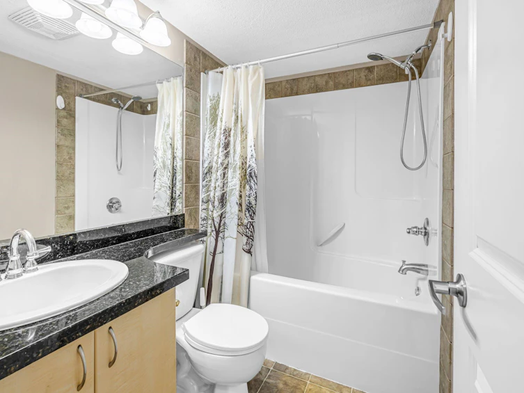 102-19774 56 Avenue, Langley, BC, V3A 3X6 - 29