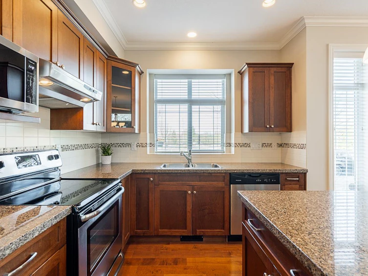 1-6988 177 Street, Surrey, BC, V3S 2K1 - 15