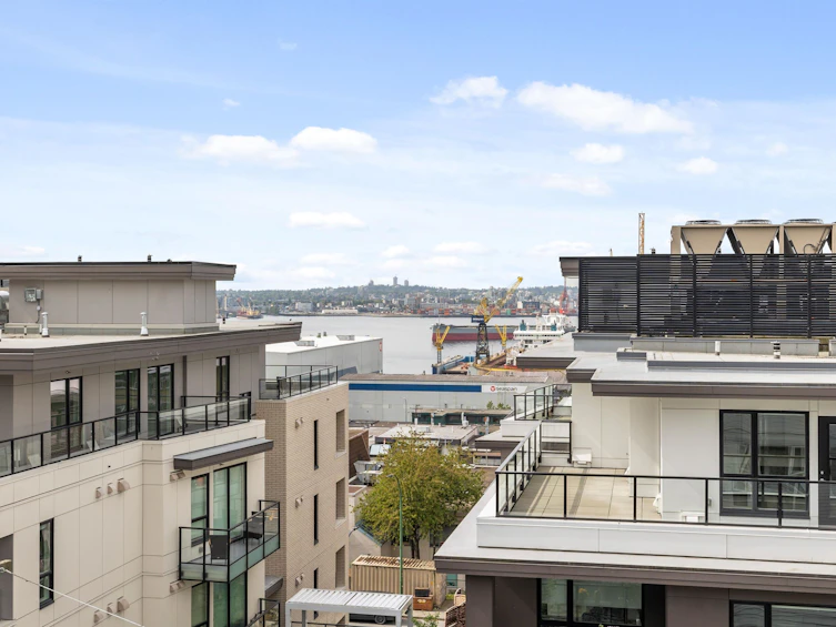213-221 E 3rd Street, North Vancouver, BC, V7L 0C1 - 27