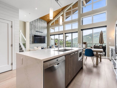 302-3175 Columbia Valley Road - 2