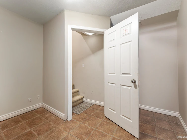 8883 157 Street, Surrey, BC, V4N 2Y8 - 30