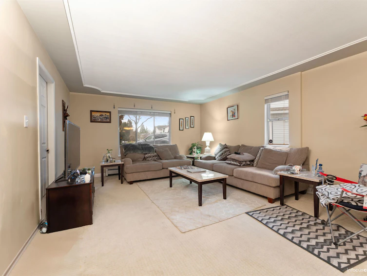 8883 157 Street, Surrey, BC, V4N 2Y8 - 5
