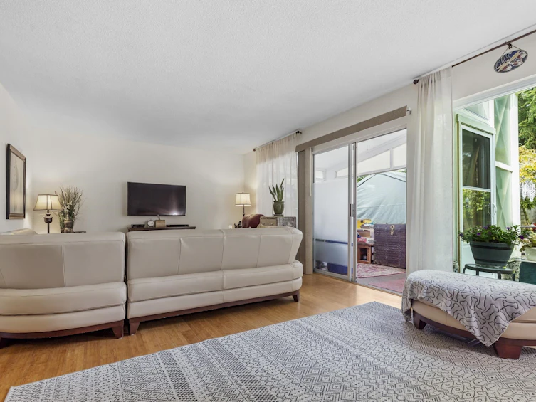 7774 Hurd Street, Mission, BC, V2V 4H7 - 3