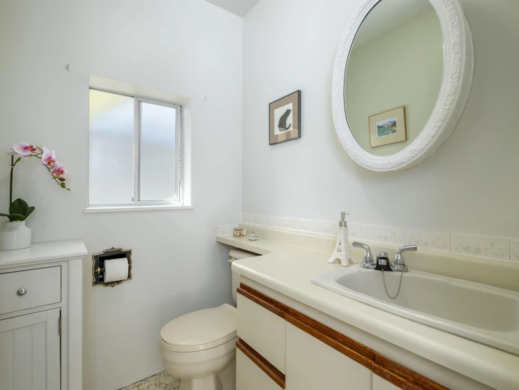 3584 W 22nd Avenue, Vancouver, BC, V6S 1J3 - 24